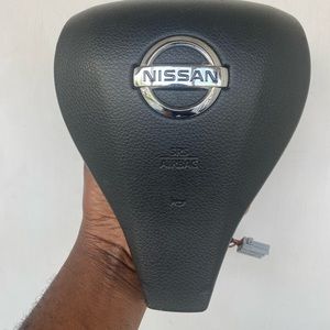 2013-2018 Nissan Altima steering wheel airbag